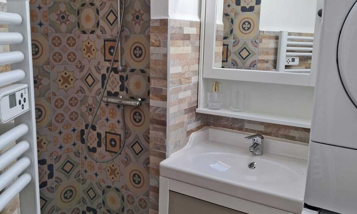 Photo of Bathroom in Hosta