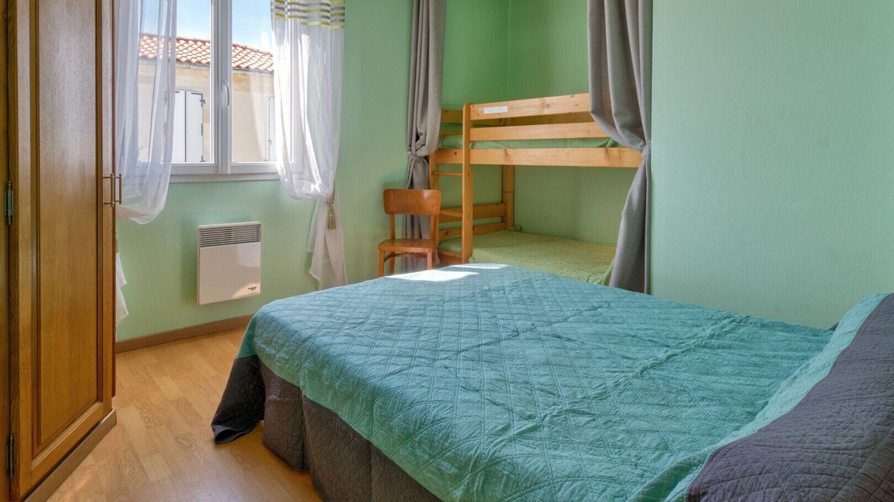Photo of Bedroom in Saint Nazaire sur Charente
