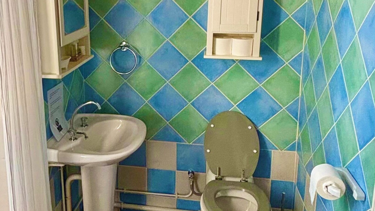 Photo of Bathroom in La Peruse