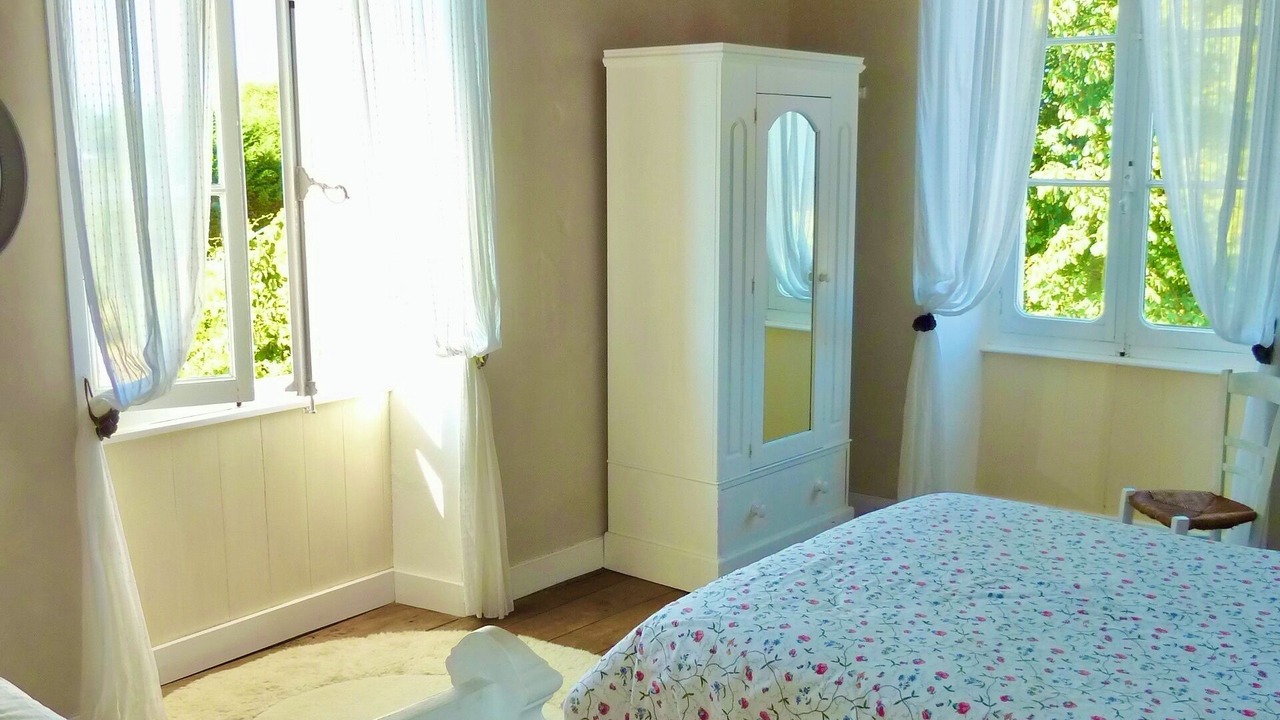 Photo of Bedroom in La Peruse