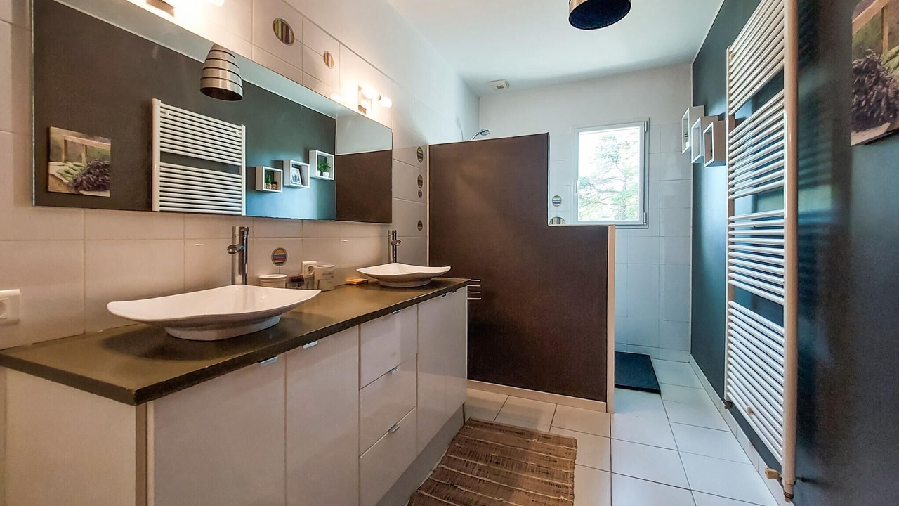 Photo of Bathroom in Sarliac-sur-l'Isle