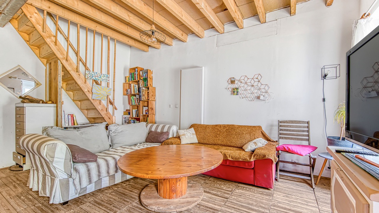 Photo of Livingroom in Saint-Germain-dEsteuil