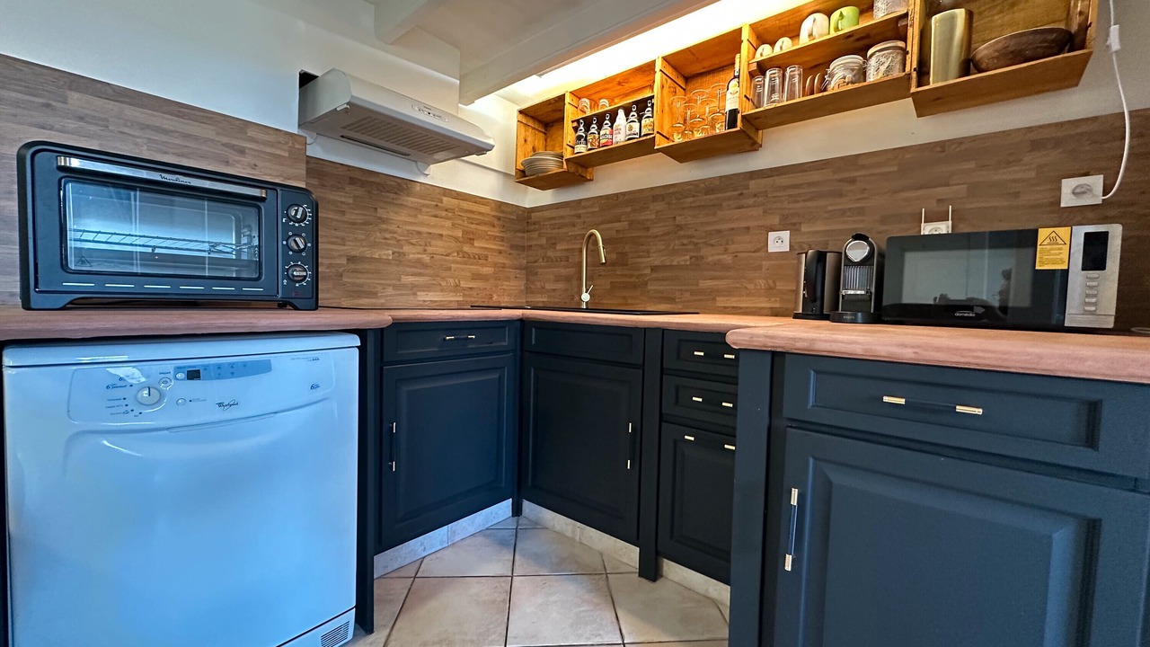 Photo of Kitchen in Saint-Capraise-de-Lalinde