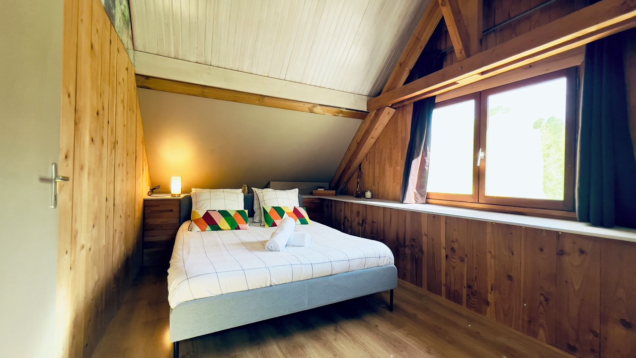 Photo of Bedroom in Asson