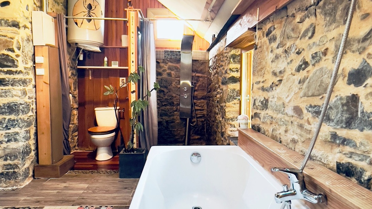 Photo of Bathroom in Asson