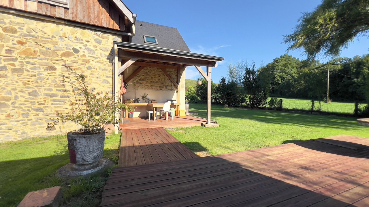 Photo of Outdoor in Asson