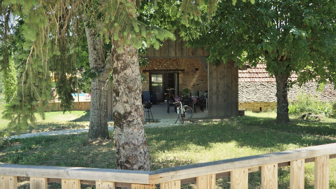 Photo of Patio Balcony in La Chapelle-Aubareil