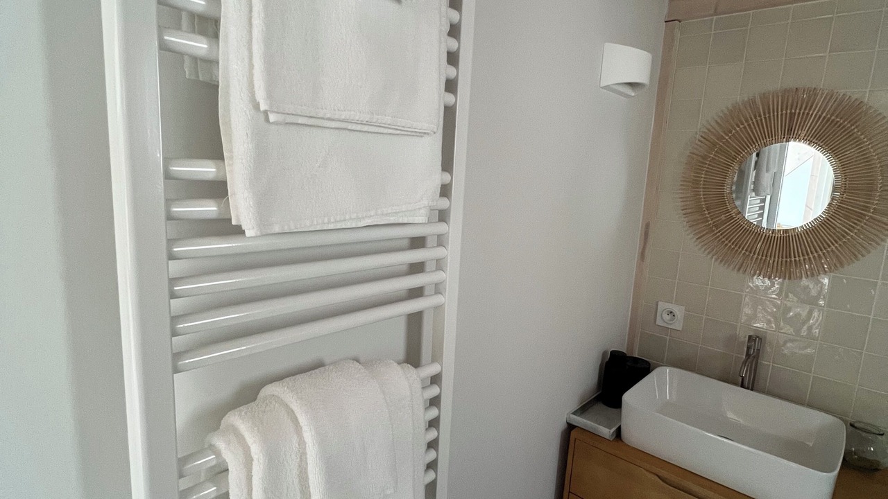 Photo of Bathroom in Puilboreau