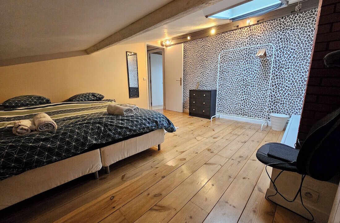 Photo of Bedroom in Lormont
