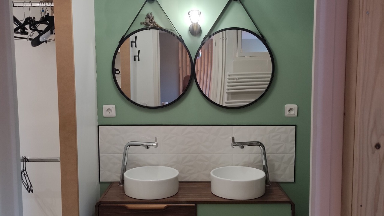 Photo of Bathroom in Poitiers