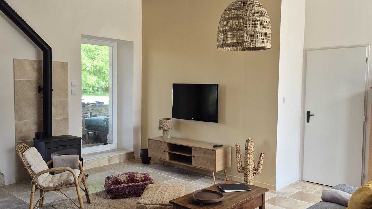 Photo of Livingroom in Saint-Sulpice-d'Excideuil