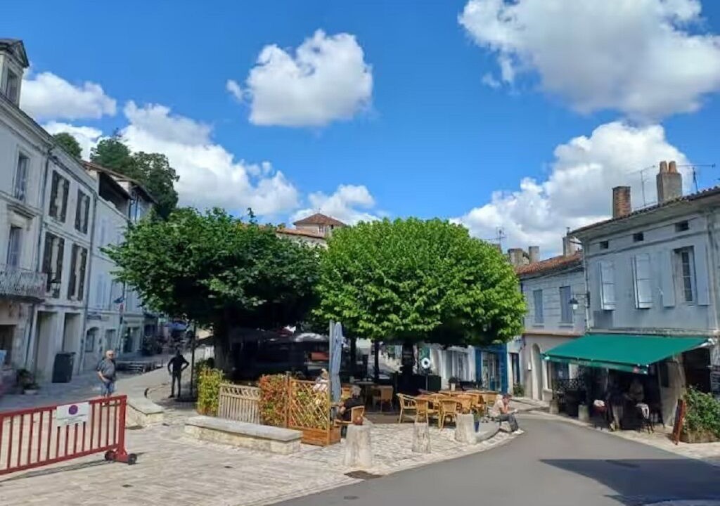 Photo of Others in Aubeterre-sur-Dronne