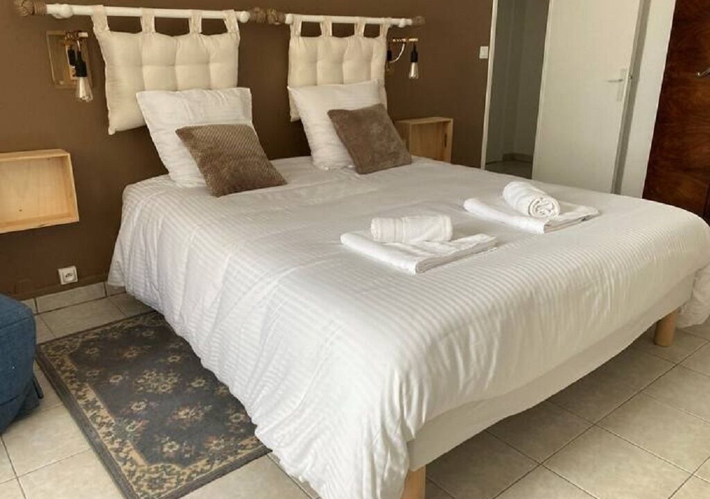 Photo of Bedroom in Aubeterre-sur-Dronne