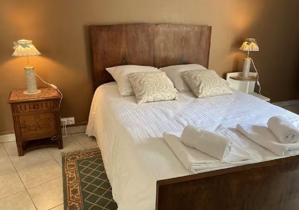 Photo of Bedroom in Aubeterre-sur-Dronne
