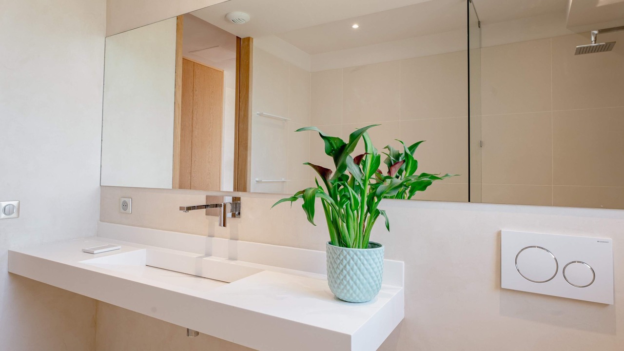 Photo of Bathroom in Carignan-de-Bordeaux