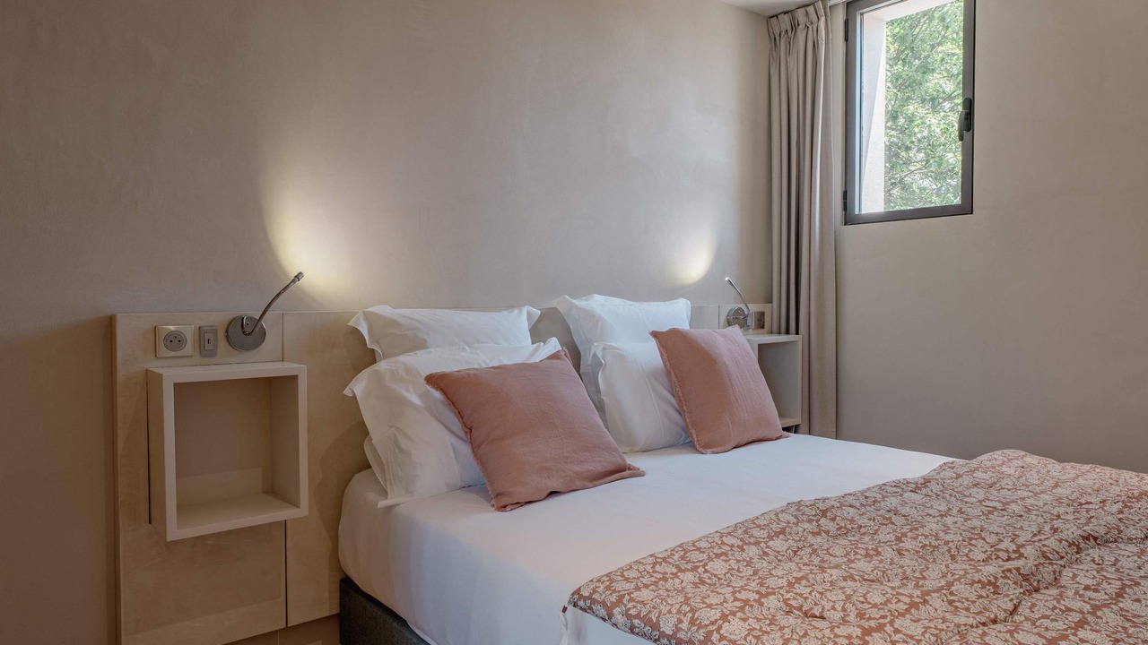 Photo of Bedroom in Carignan-de-Bordeaux