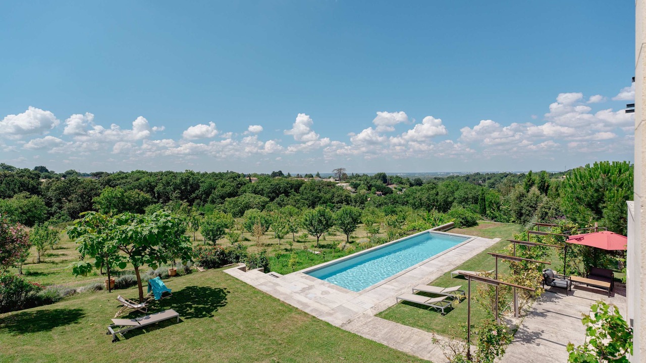 Photo of Outdoor in Carignan-de-Bordeaux