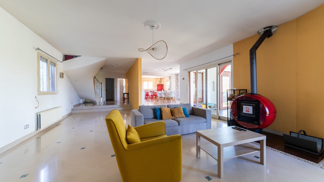 Photo of Livingroom in Tour Chabot Gavacherie