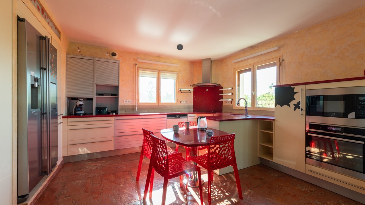 Photo of Kitchen in Tour Chabot Gavacherie