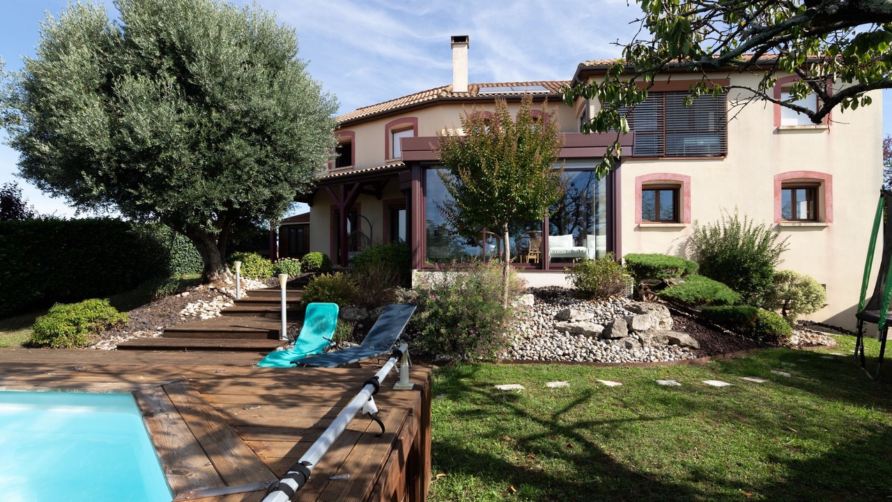 Photo of Outdoor in Tour Chabot Gavacherie