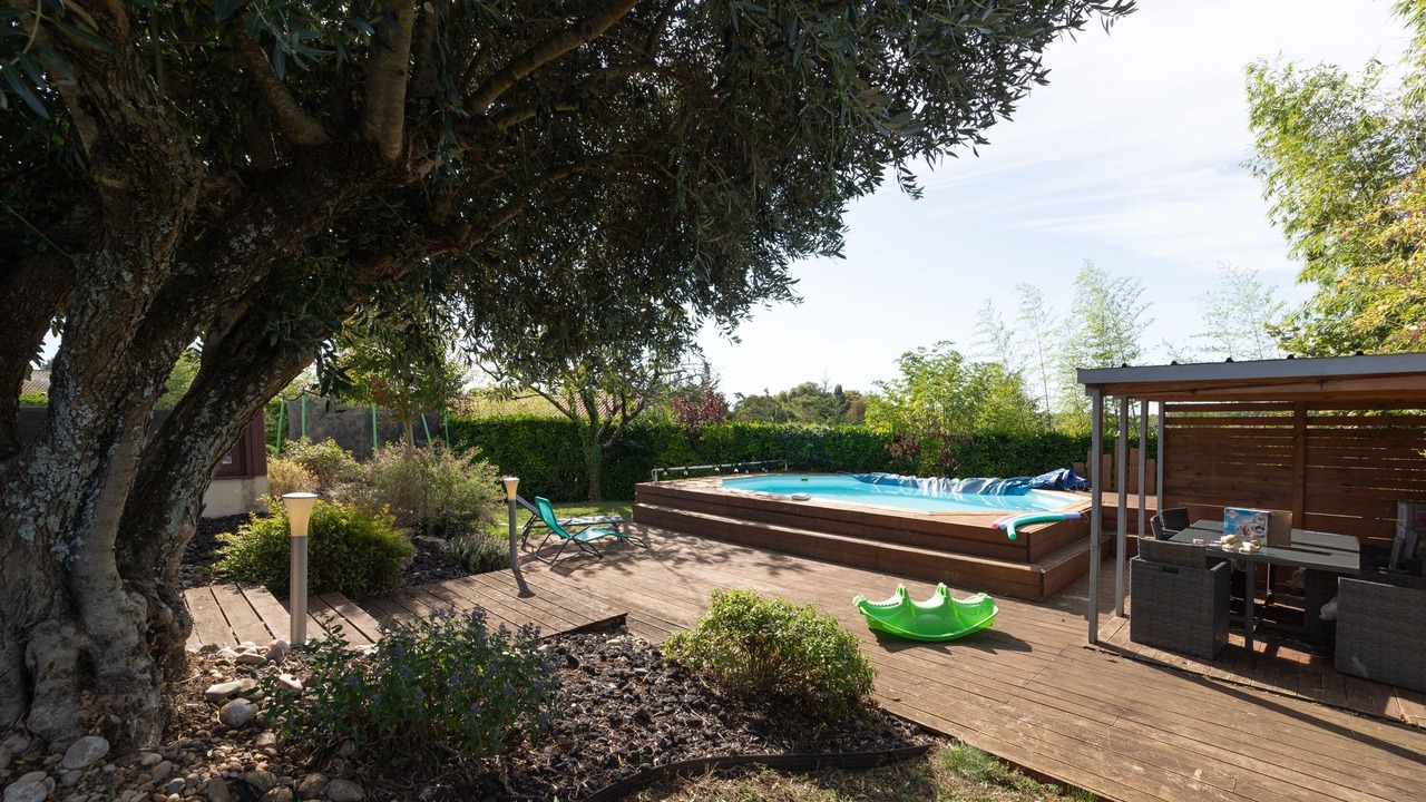 Photo of Outdoor in Tour Chabot Gavacherie