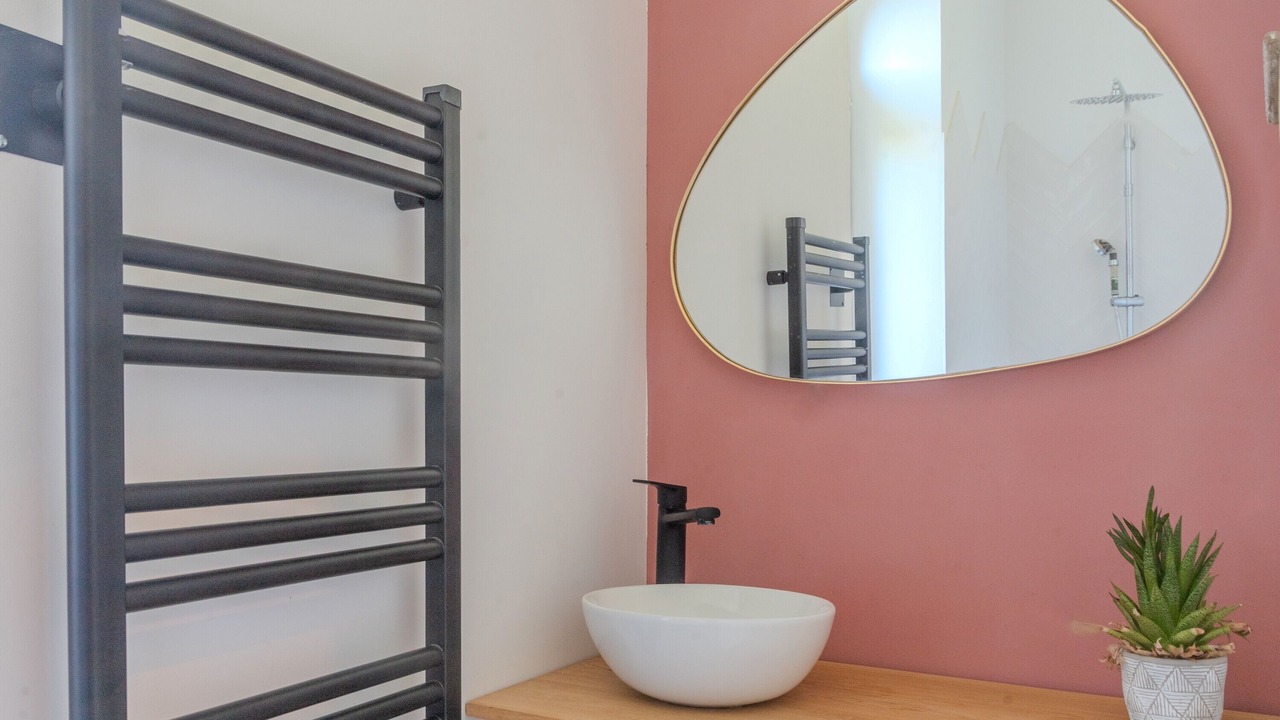 Photo of Bathroom in Saint-Junien
