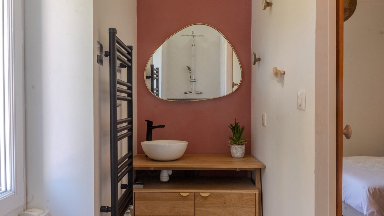 Photo of Bathroom in Saint-Junien
