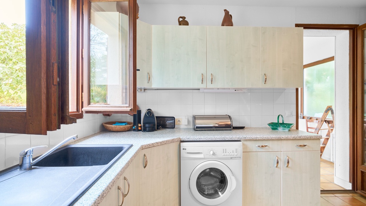 Photo of Kitchen in Saint-Laurent-la-Vallee