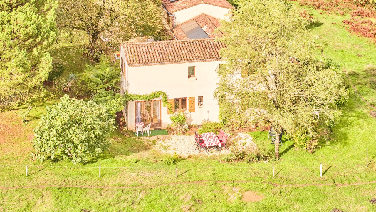 Photo of Outdoor in Saint-Laurent-la-Vallee