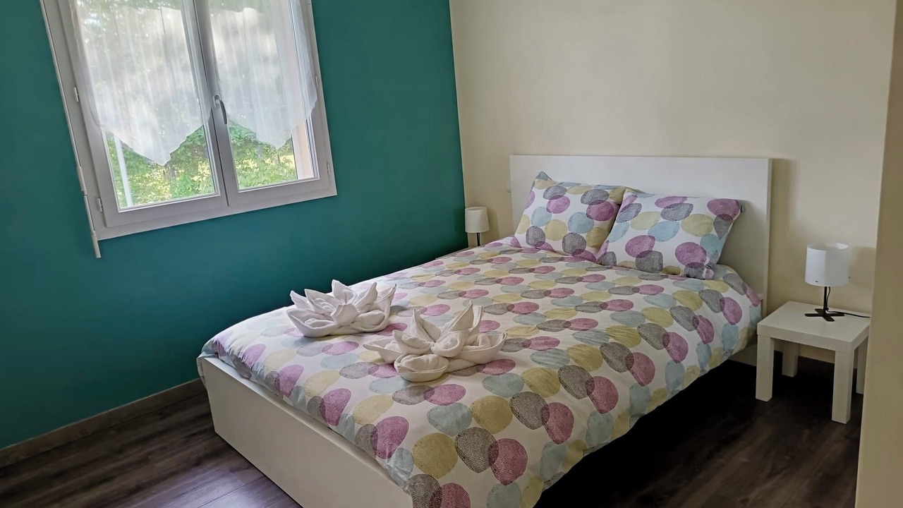 Photo of Bedroom in Mios