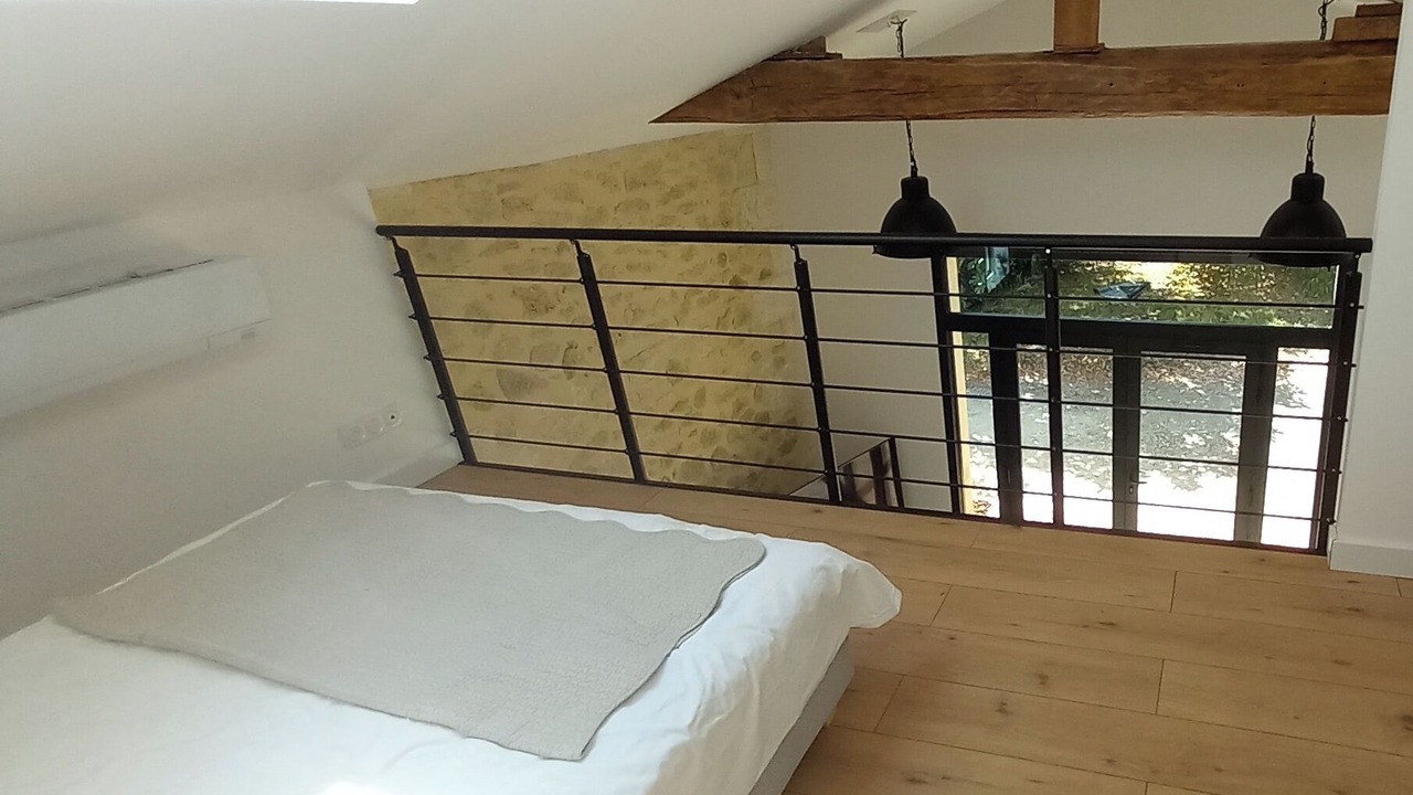 Photo of Bedroom in Villegouge