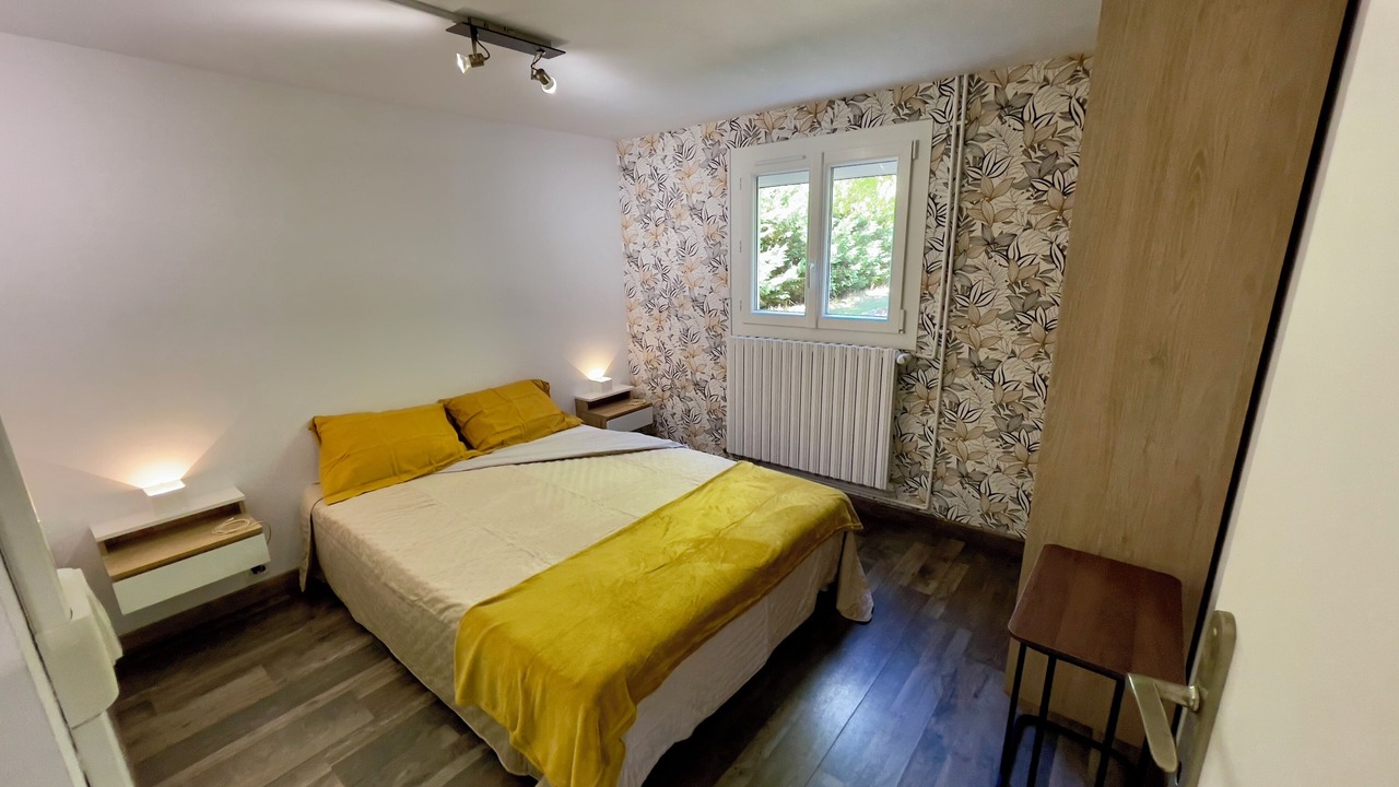 Photo of Bedroom in Coimeres