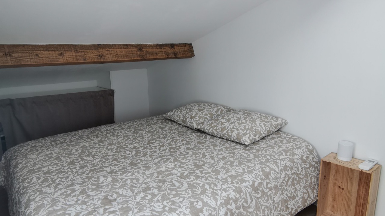 Photo of Bedroom in Pauillac