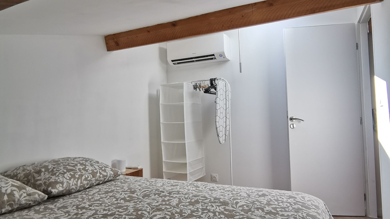 Photo of Bedroom in Pauillac