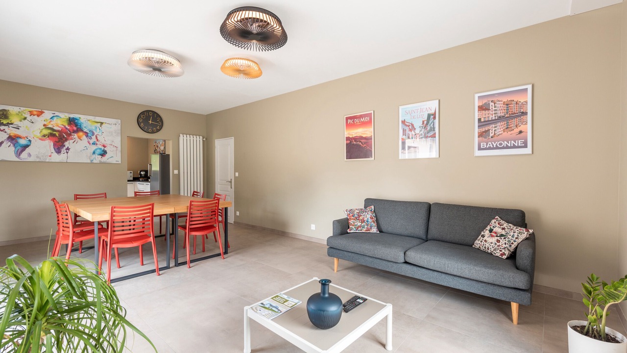 Photo of Livingroom in Ousse