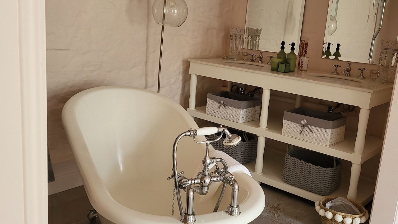 Photo of Bathroom in Coulonges