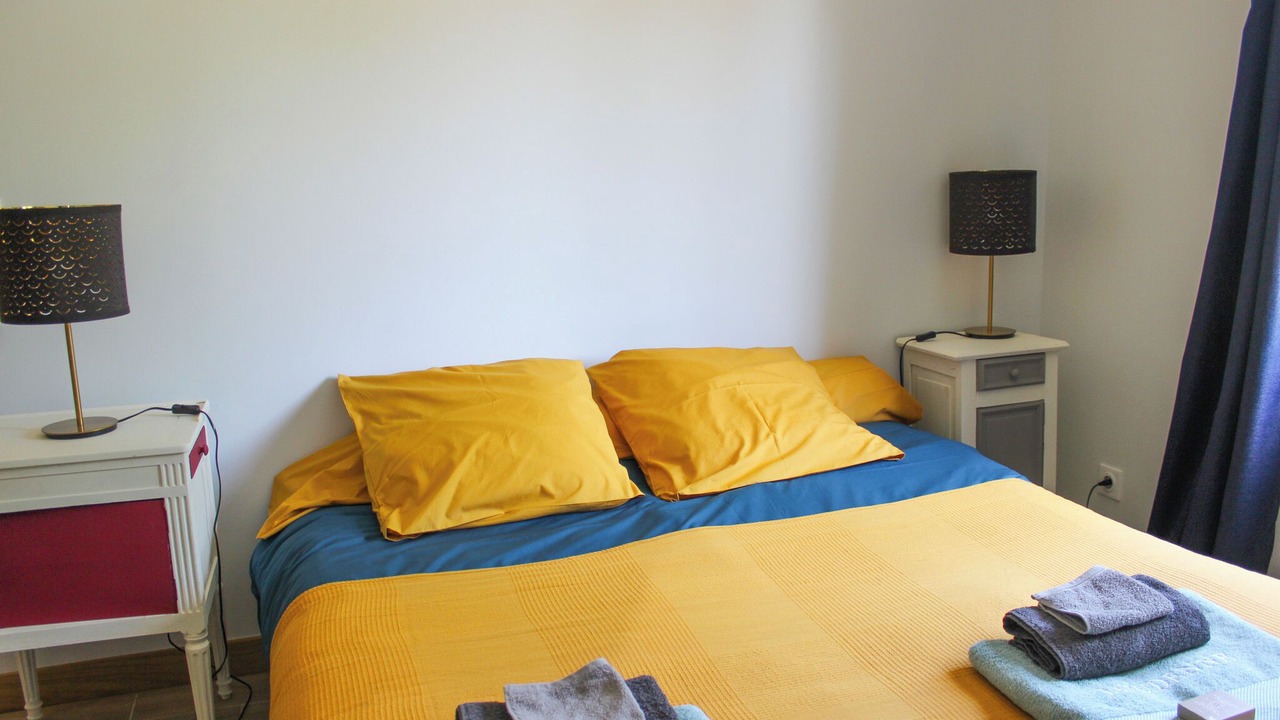Photo of Bedroom in Saint-Yzans-de-Medoc