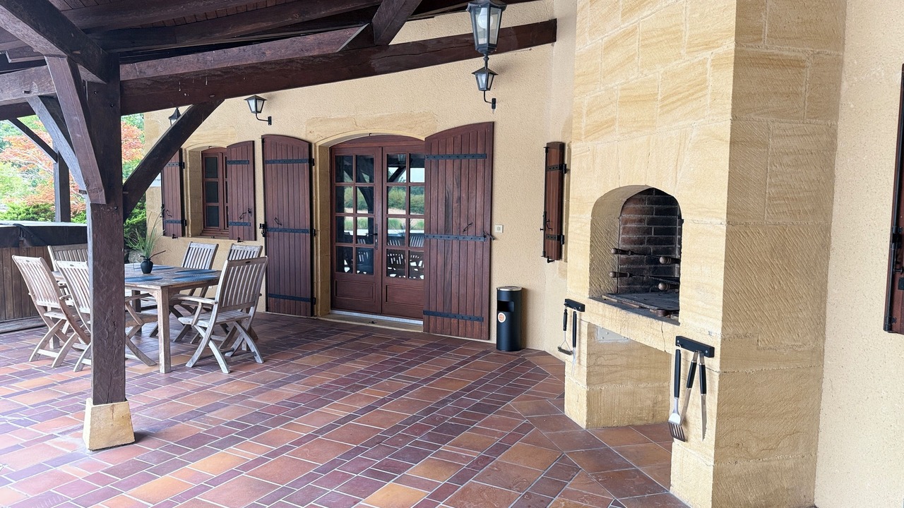 Photo of Outdoor in Salles
