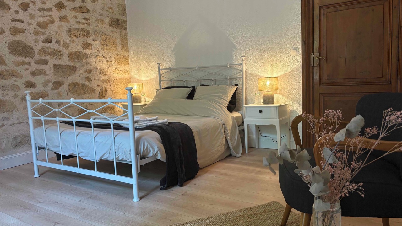 Photo of Bedroom in Pont-du-Casse