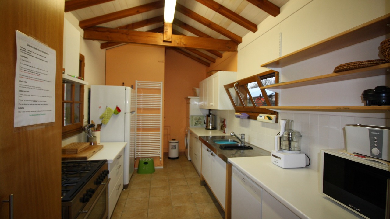 Photo of Kitchen in Saint-Martin-de-Fressengeas