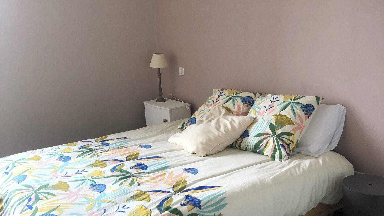 Photo of Bedroom in Boeil-Bezing