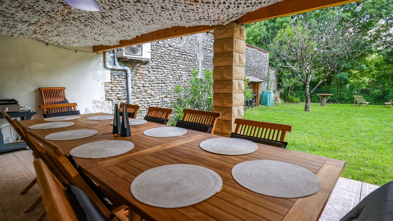 Photo of Outdoor in Cognac