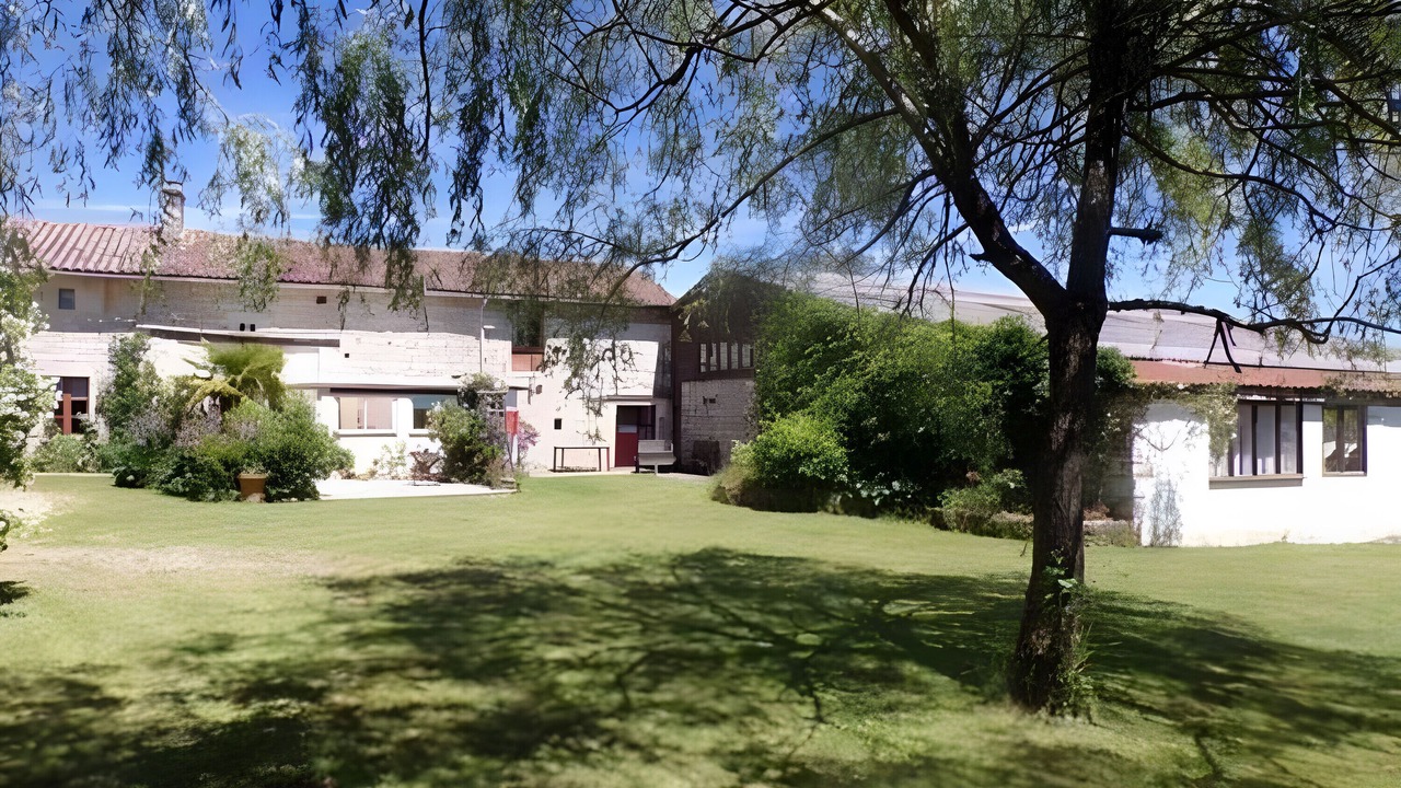 Photo of Outdoor in La Chapelle-Pouilloux
