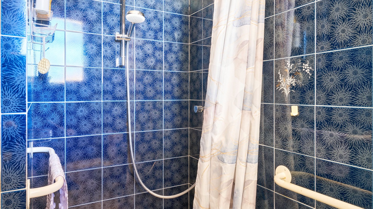 Photo of Bathroom in Mouleydier