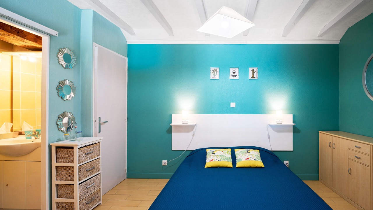 Photo of Bedroom in Saint-Sulpice-de-Roumagnac