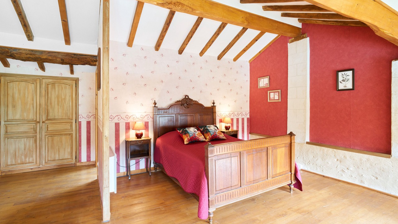 Photo of Bedroom in Saint-Sulpice-de-Roumagnac