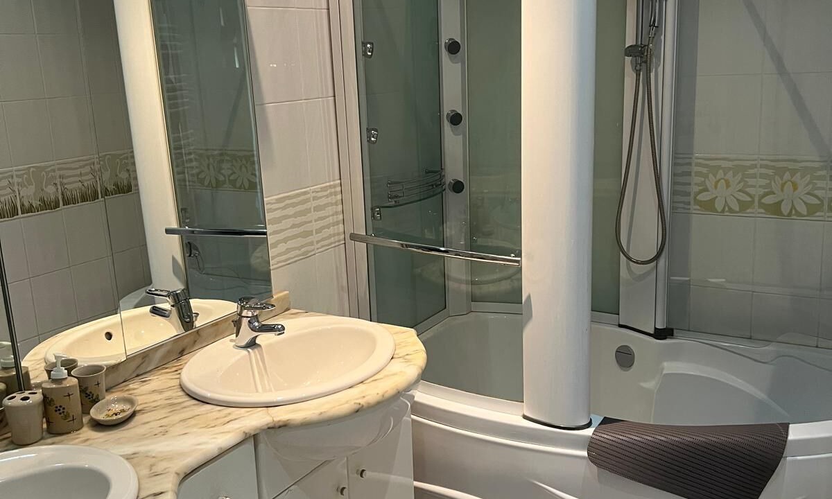 Photo of Bathroom in Bergouey-Viellenave