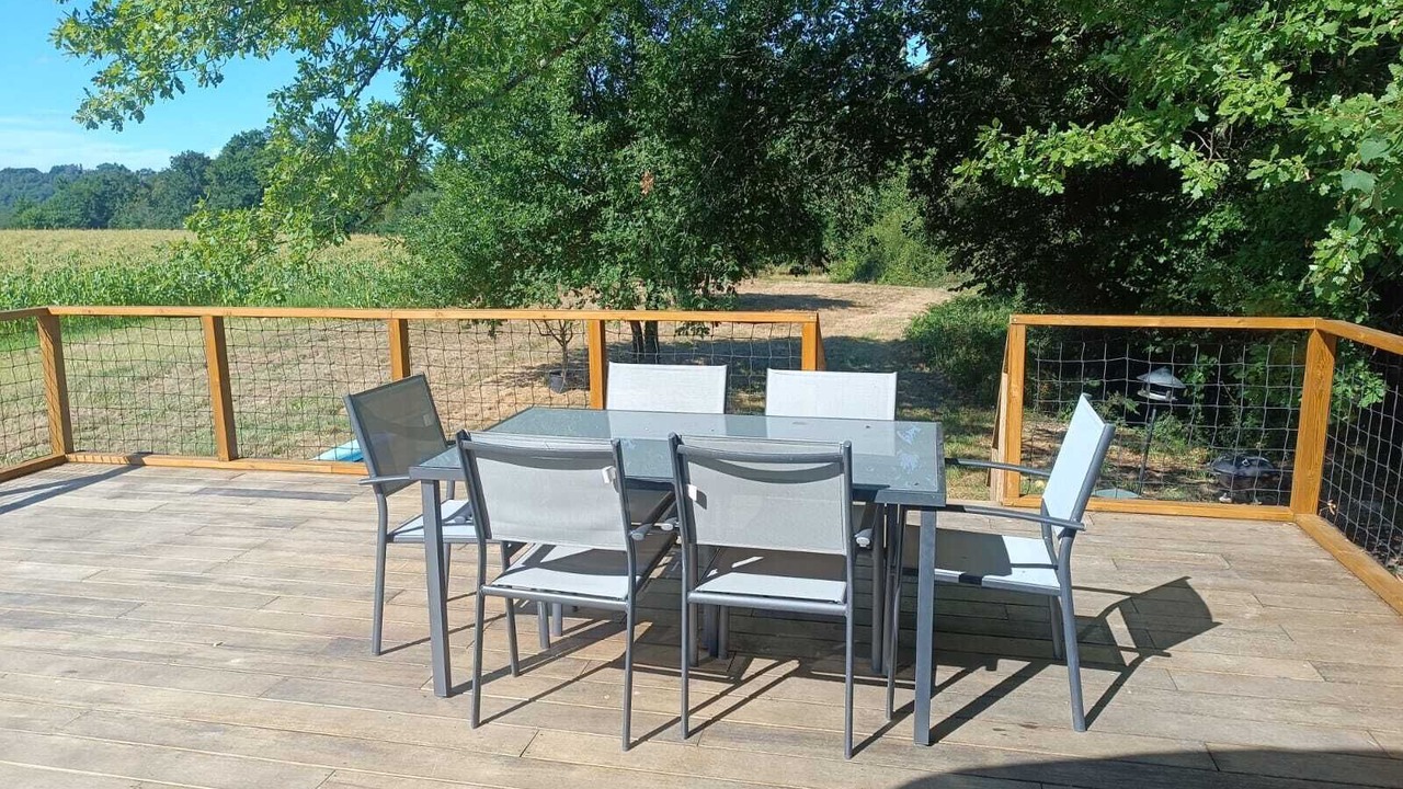 Photo of Outdoor in Poursiugues-Boucoue