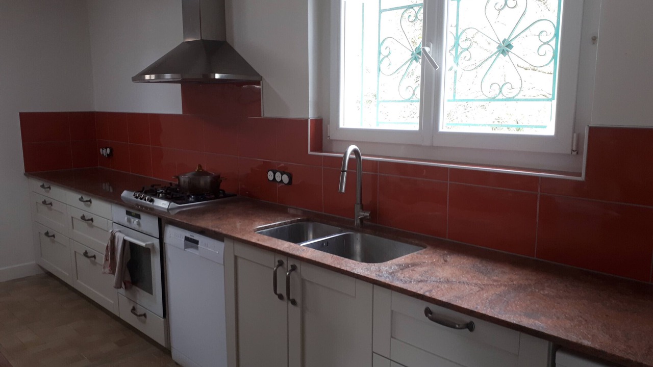 Photo of Kitchen in Leognan