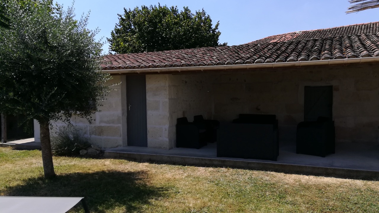 Photo of Patio Balcony in Chaniers